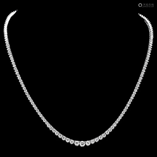 18k White Gold 9.00ct Diamond Necklace