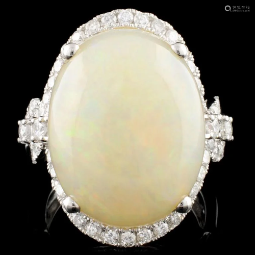 14K Gold 10.70ct Opal & 0.96ctw Diamond Ring