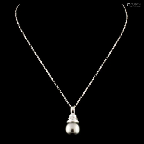 18K Gold 9.40MM Pearl & 0.03ctw Diamond Pendant