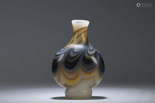 Agate Snuff Bottle