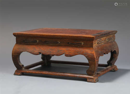 A CHINESE AGARWOOD SMALL TABLE