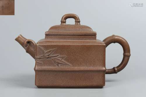 A PURPLE CLAY BAMBOO TEA POT