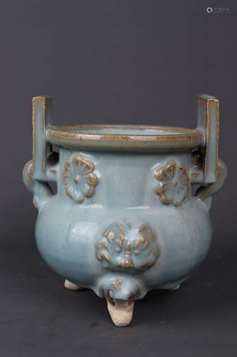 A JUN GLAZE TRIPOD FLORAL INCENSE BURNER