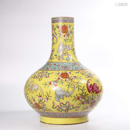 Chinese famille rose porcelain vase, marked