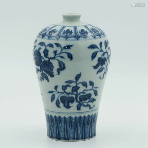 Chinese Blue White Porcelain Vase