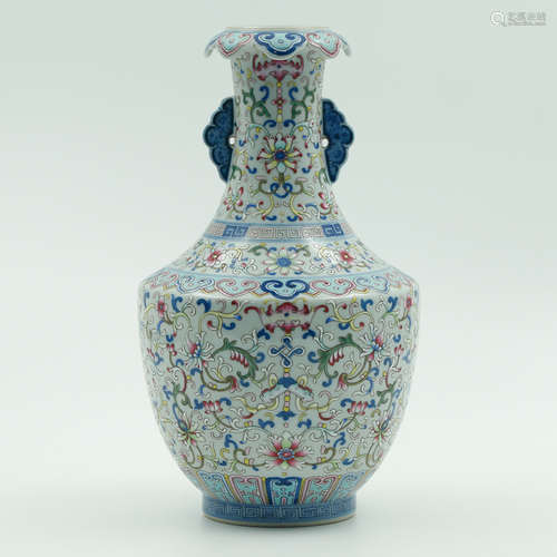 Chinese Famille Rose Porcelain Vase