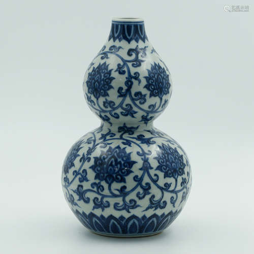 Chinese Blue White Gourd Porcelain Vase