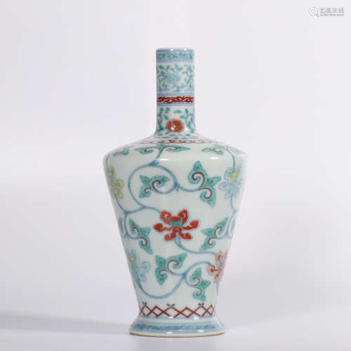 Chinese doucai porcelain vase, marked