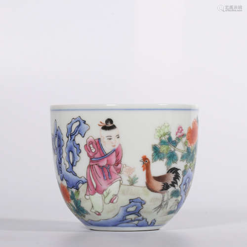 Chinese doucai porcelain cup, marked