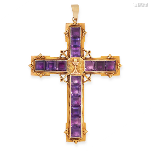 AN AMETHYST BISHOP'S CROSS PENDANT in high carat yellow