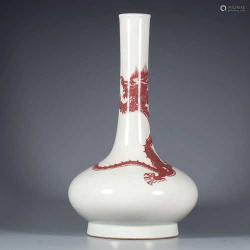 CHINESE WHITE GLAZED COPPER RED VASE,KANGXI MARK