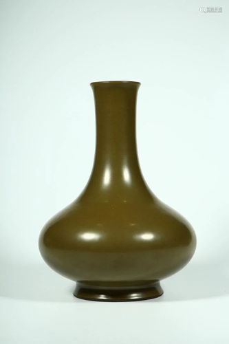 CHINESE TEA DUST GLAZED VASE