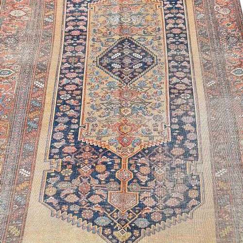 Carpet, 380 x 217 cm