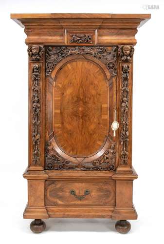 Closet 19th century, walnut solid and veneered, single door ...