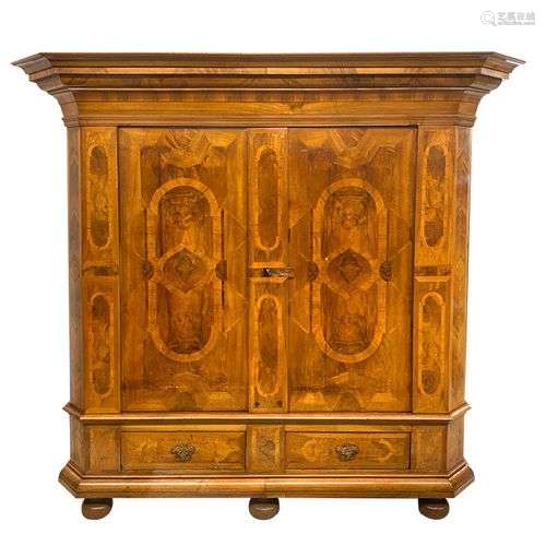 Baroque plank cabinet, 18th century, solid walnut and veneer...