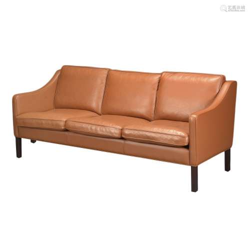 Danish leather sofa, 3-seater, design classic Mogensen style...
