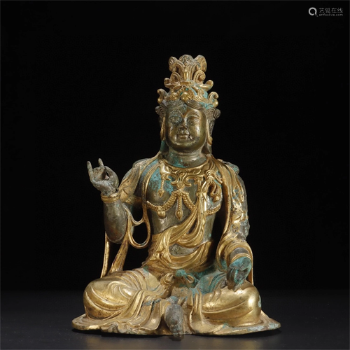 A Gilt Bronze Guanyin Statue