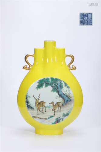 Yellow-glazed three-necked bottle with open window Songhe Ya...