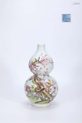 Enamel flower and bird inscribed poem gourd bottle