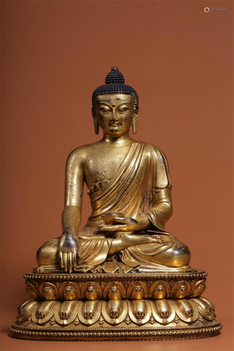 A Gilt Bronze Buddha Statue