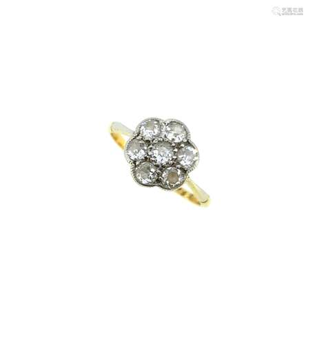 A 20th century diamond cluster ring,