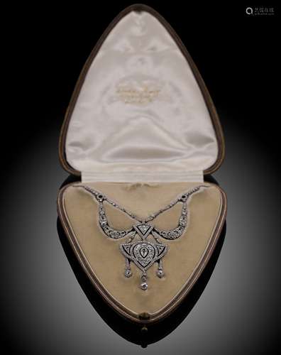 A Belle Époque diamond necklet,