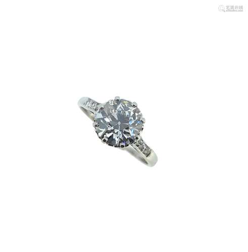 An early 20th century diamond solitaire ring,