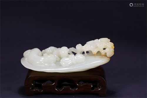 A Carved Jade Beast Shaped Decoration