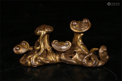 A Gilt Bronze Brush Rest