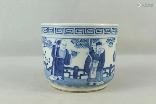 A Chinese Blue and White Porcelain Flower Pot