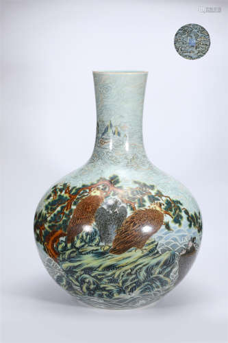 Famille rose celestial bottle with sea water pattern roc