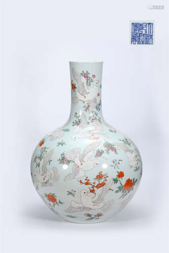 Yangcai white dove pattern celestial bottle