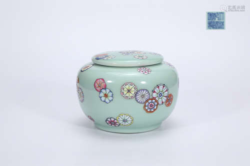 Bucket celadon glaze pastel ball flower Go jar