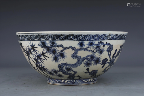 A CHINESE BLUE AND WHITE PORCELAIN BOWL