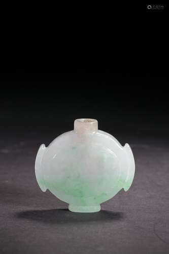 Chinese Hard Jade Snuff Bottle