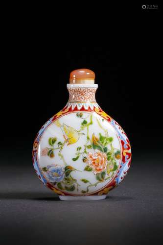 Chinese Enamel Snuff Bottle