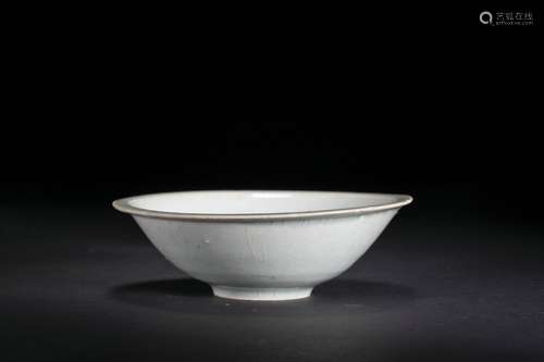 Chinese Hutian Wave Porcelain Bowl