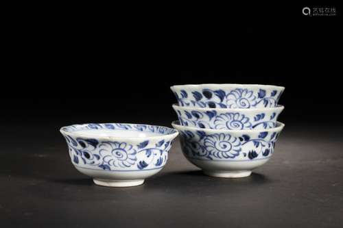 Chinese A Set Of Blue And White Porcelain Small Bowls