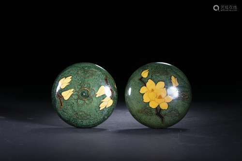 Chinese A Pair Of Bronze Cover Boxes