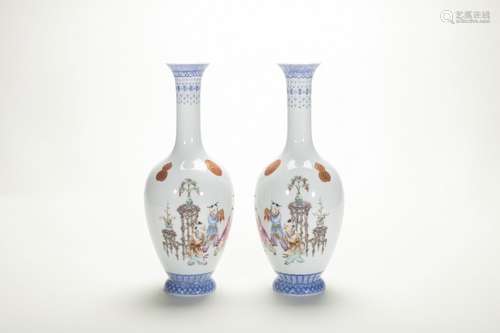 Chinese A Pair Of Famille Rose Porcelain Bottles