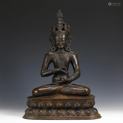 A CHINESE BRONZE BUDDHA STATUETTE