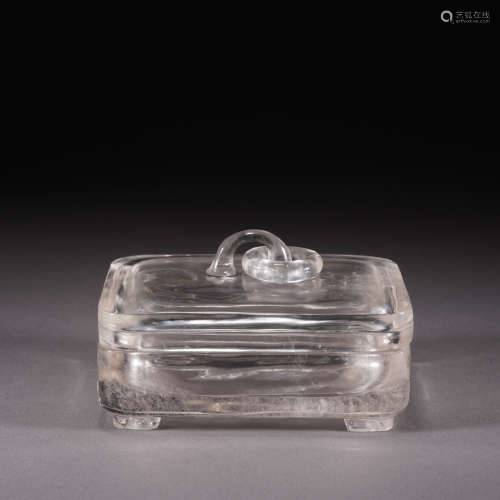 A crystal box and cover
