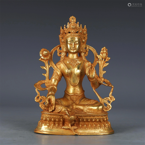 A CHINESE GILT BRONZE FIGURE OF BUDDHA SEATED STATUE