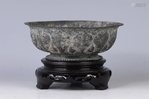 A CHINESE SILVER BOWL