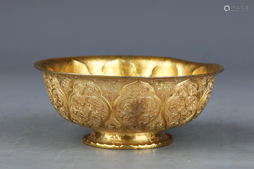 A CHINESE GILT BRONZE BUDDHIST FLOWER TRIBUTE BOWL