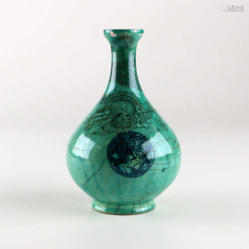 綠釉龍紋瓶
