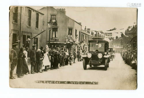 A collection of approximately 101 postcards, mostly of East ...