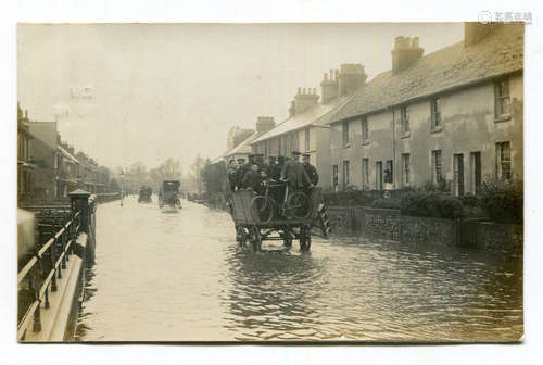 A collection of 20 postcards of Kent, including a view of a ...