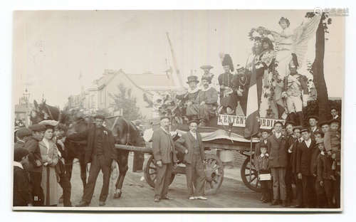 A collection of 11 photographic postcards of Littlehampton, ...