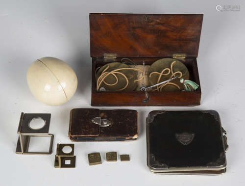 A small group of mainly 19th century collectors' items, incl...